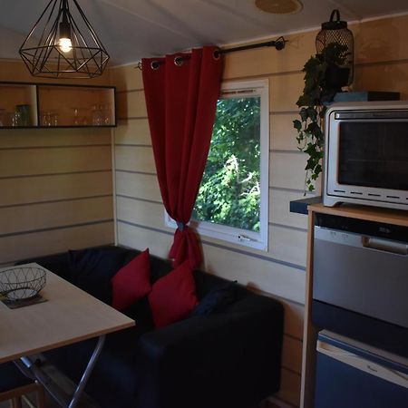 Mobil-Home Sur Terrain Bucolique イエール エクステリア 写真