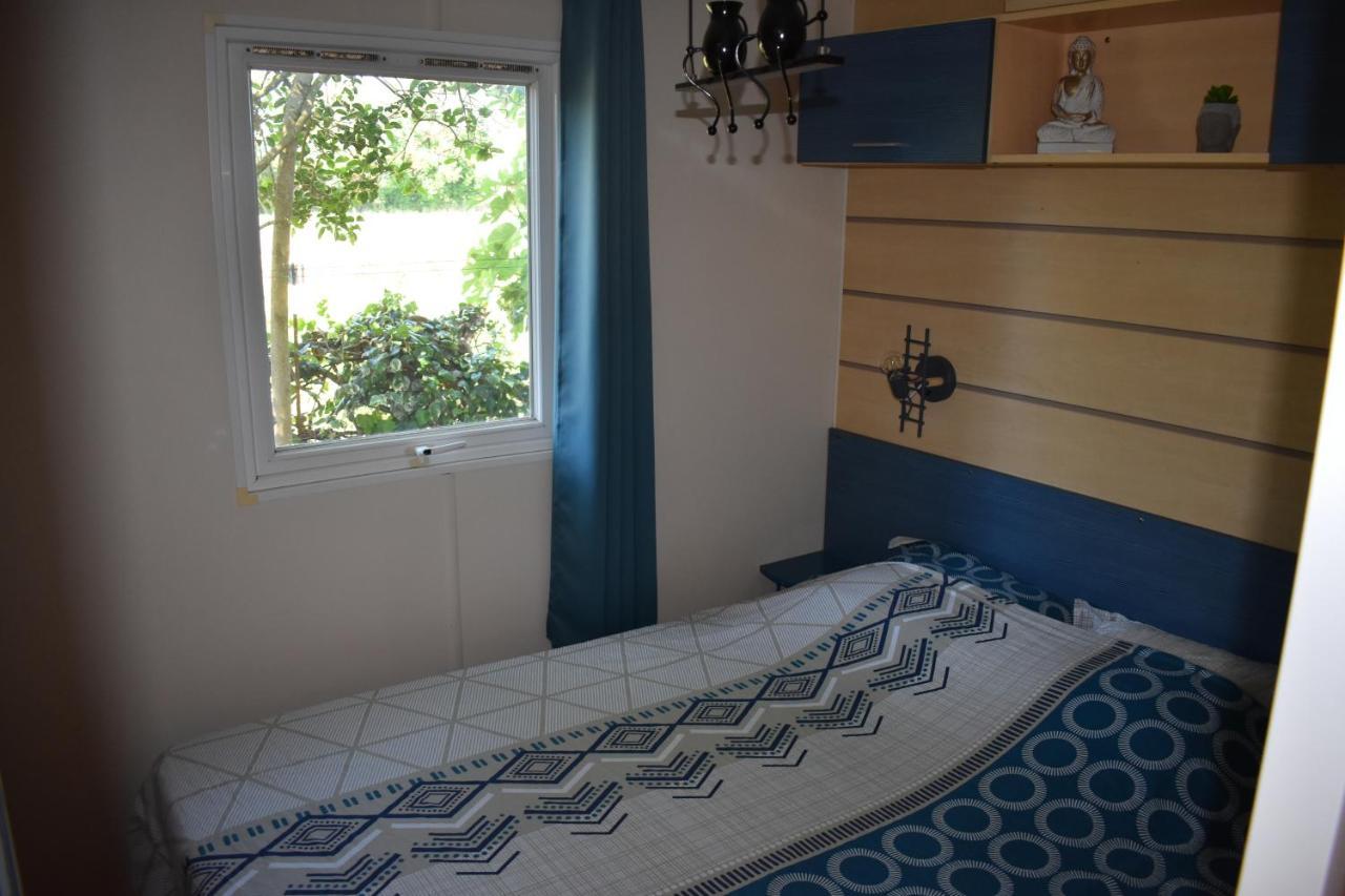 Mobil-Home Sur Terrain Bucolique イエール エクステリア 写真