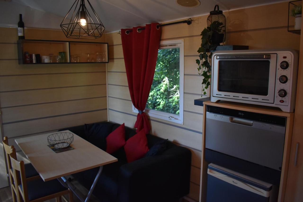 Mobil-Home Sur Terrain Bucolique イエール エクステリア 写真